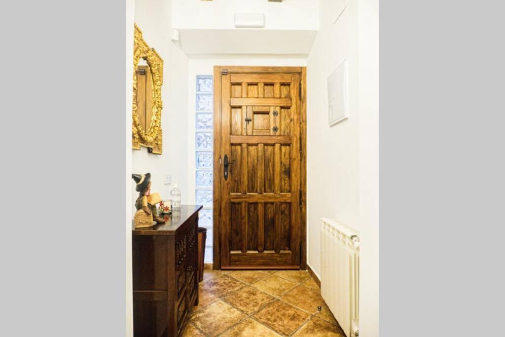 El Tranco Del Lobo Holiday home *