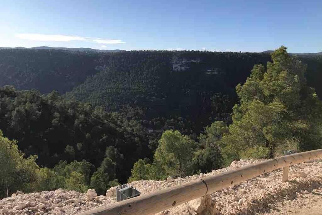 El Tranco Del Lobo Holiday home Casas de Ves